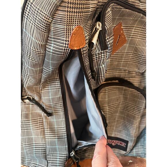 JanSport Right Pack Gray 2 Section Backpack W Leather - Picture 4 of 4